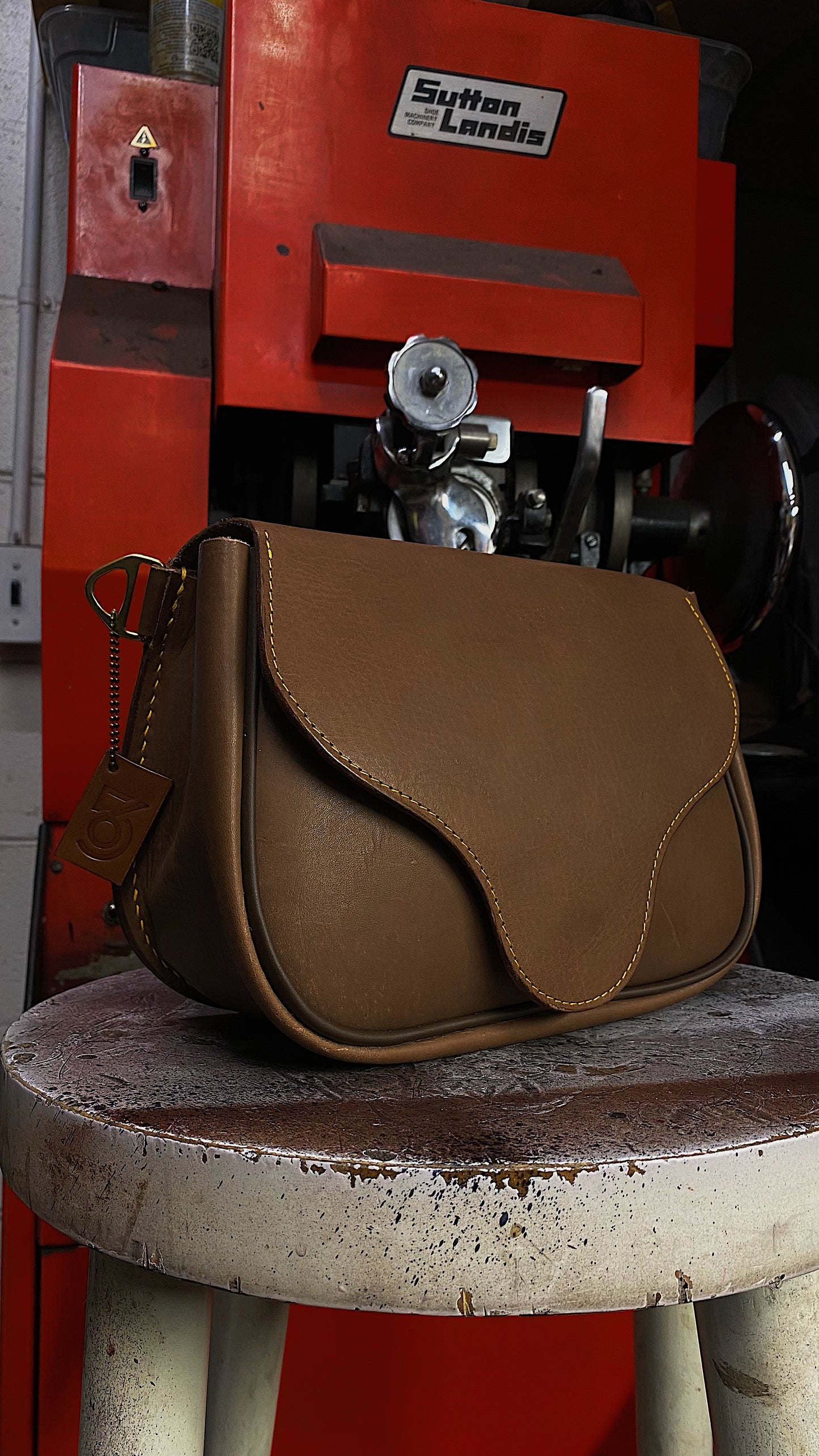 Simms Saddle Bag in Classic Brown